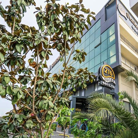 216 Station Suite Gebze Exterior foto